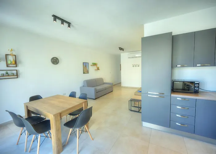 Spacious One Bedroom With Study Jgri1-1 Apartman *